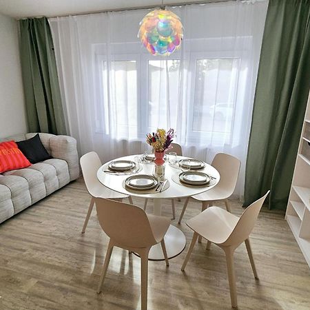 Stadtgarten-Studios - Im Zentrum Mit Parkplatz Weingarten  Extérieur photo
