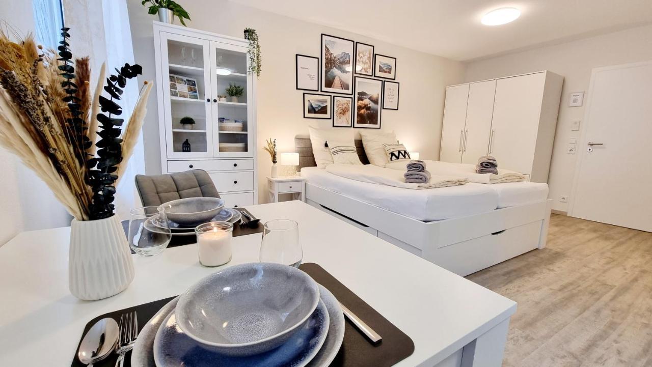 Stadtgarten-Studios - Im Zentrum Mit Parkplatz Weingarten  Extérieur photo