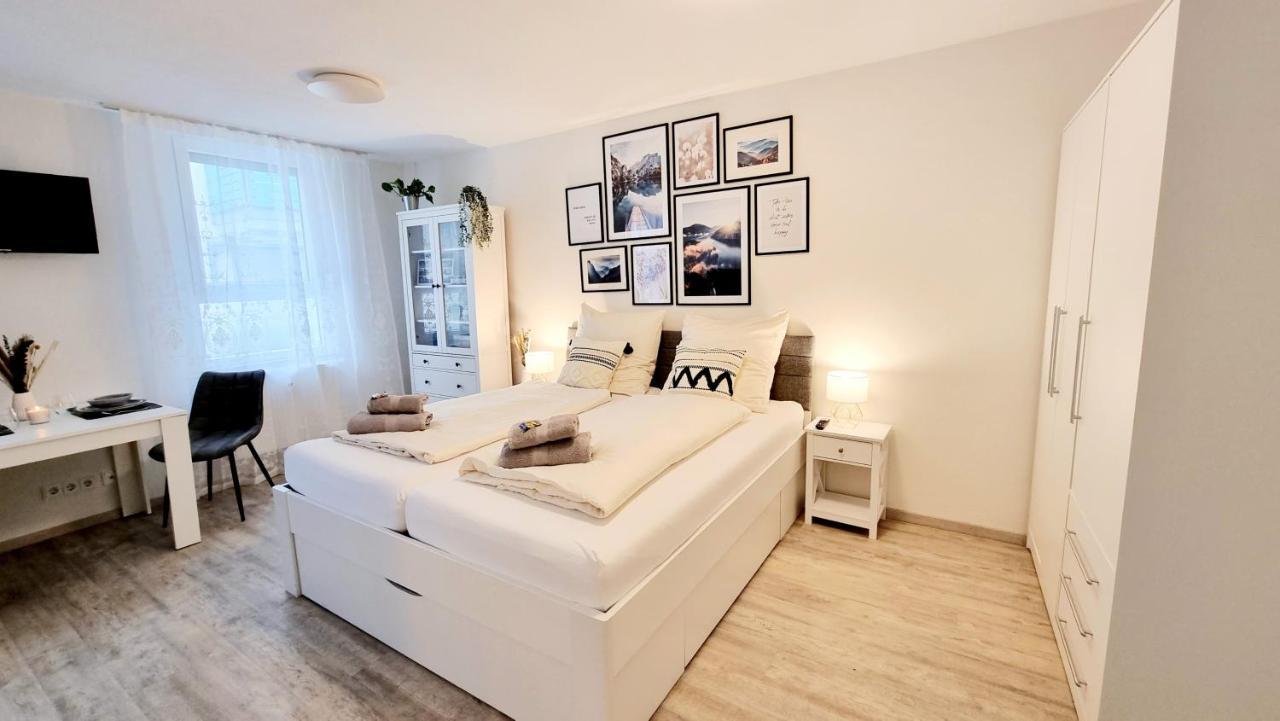Stadtgarten-Studios - Im Zentrum Mit Parkplatz Weingarten  Extérieur photo
